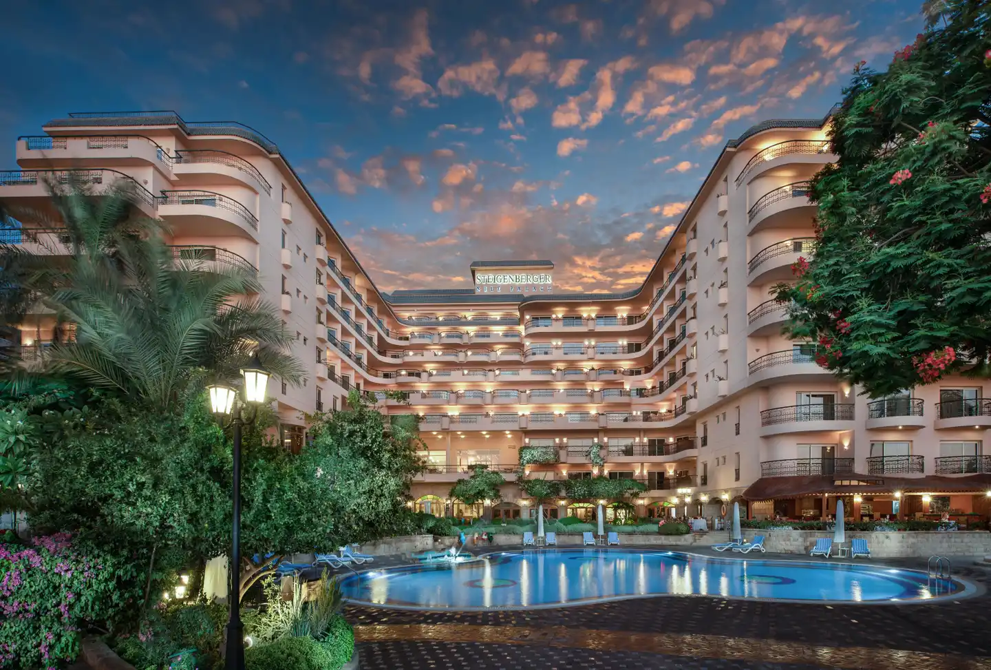 Steigenberger Nile Palace Aussenansicht