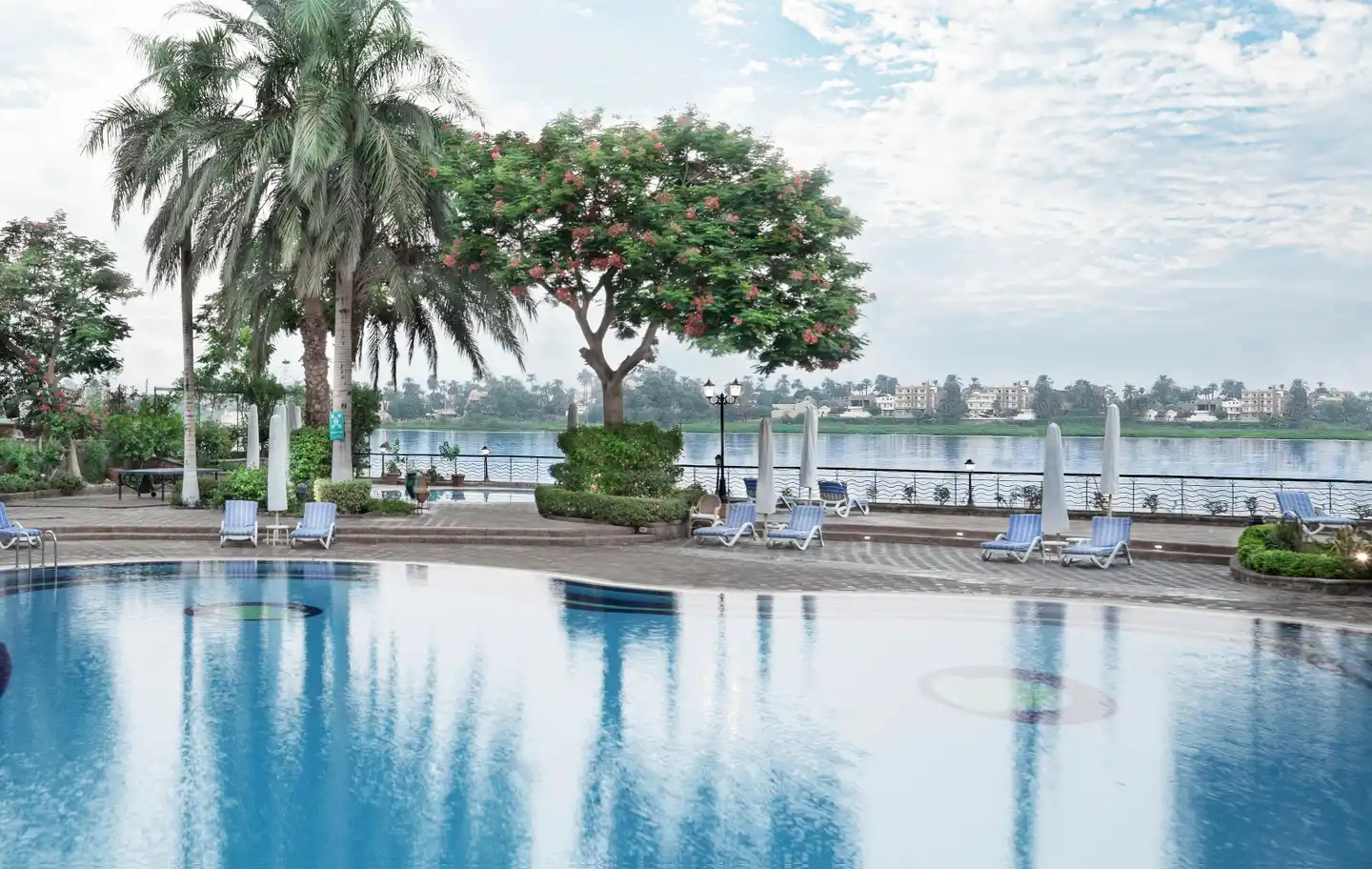 Steigenberger Nile Palace Pool