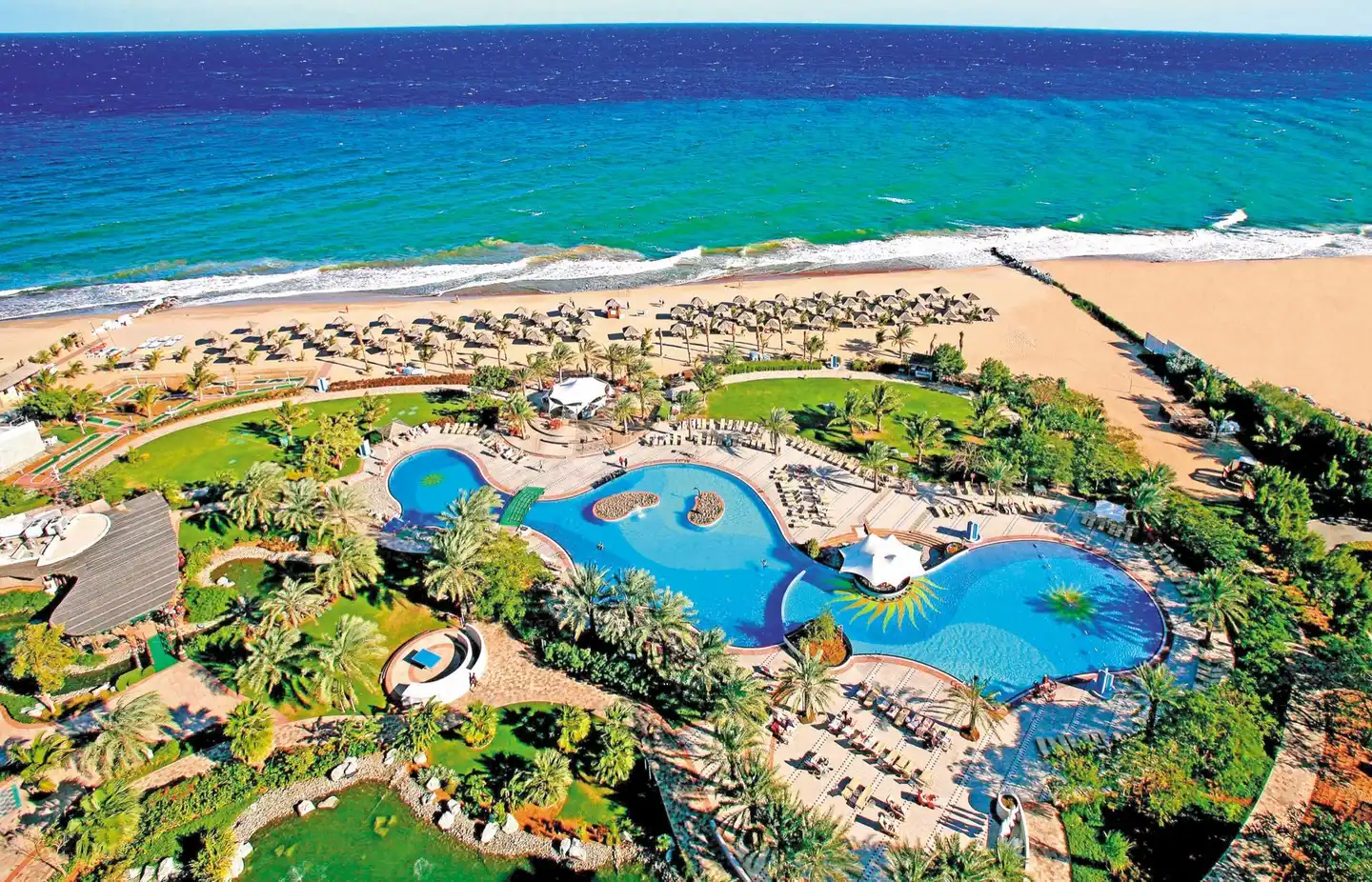 Le Meridien Al Aqah Beach Resort Aussenansicht