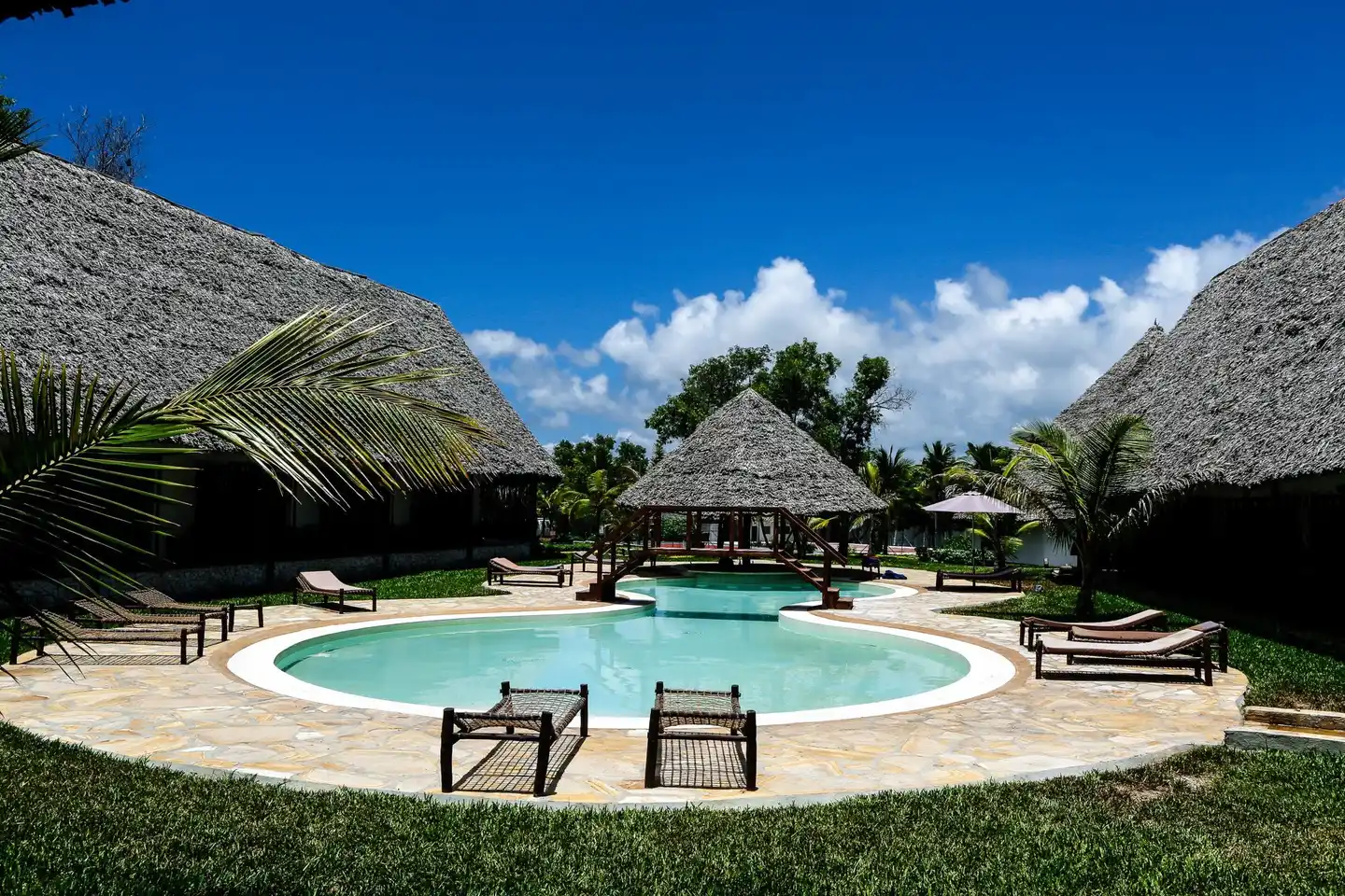 Karafuu Beach Resort & Spa Pool