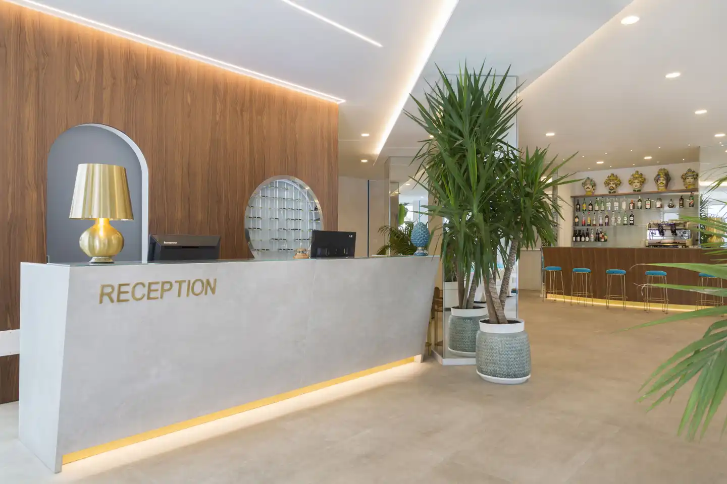 Bellevue Lobby