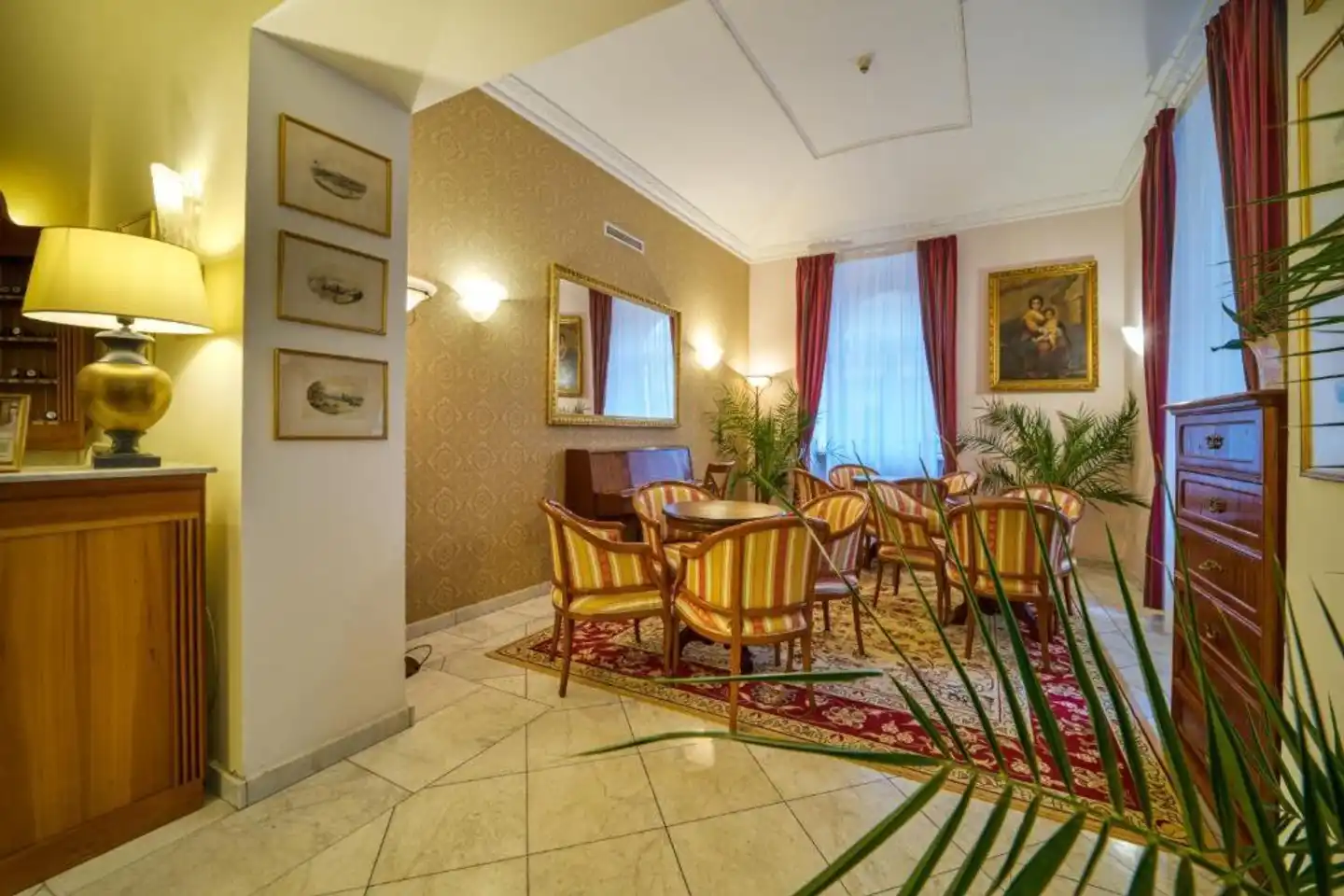 Saint George Lobby