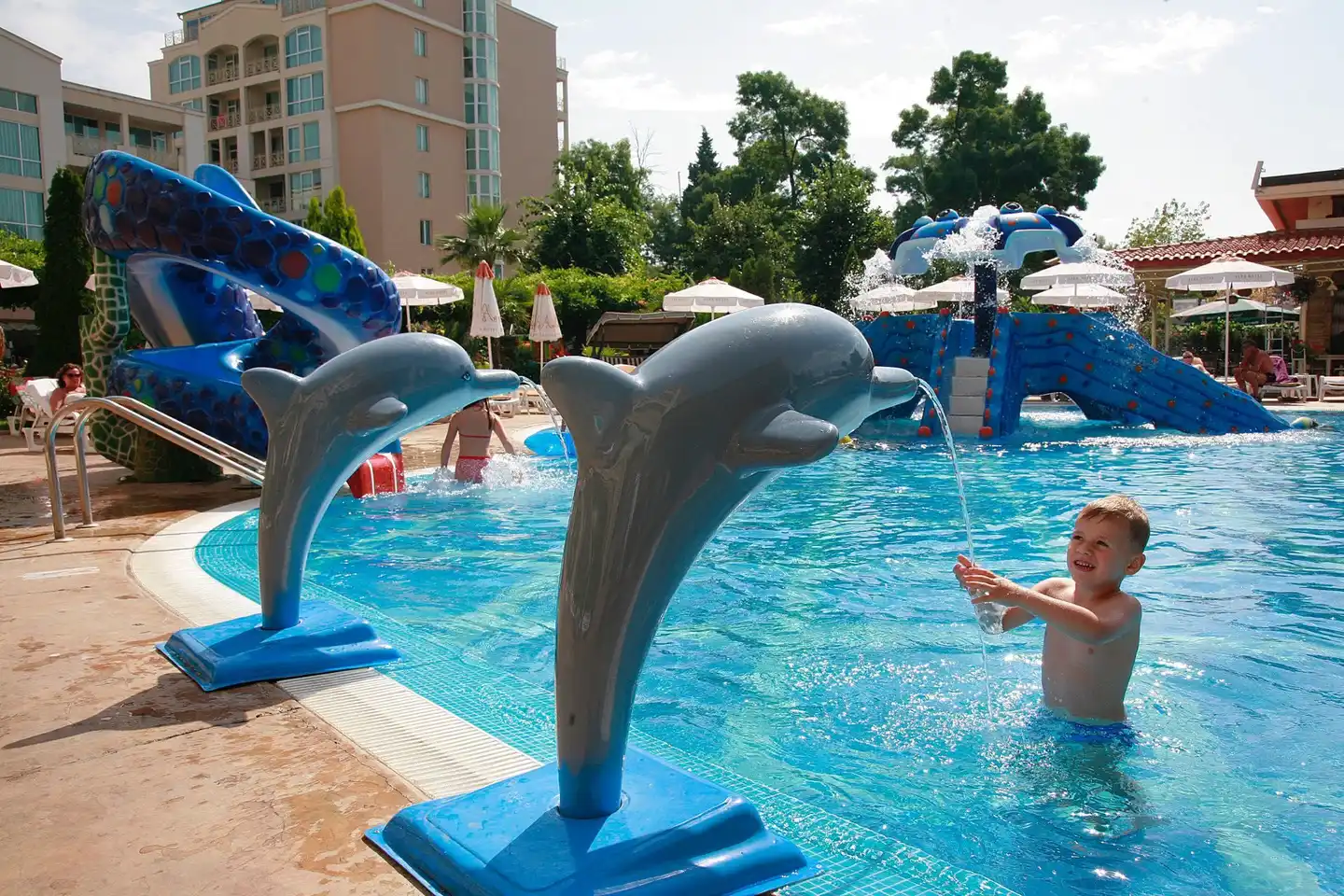 Alba Pool