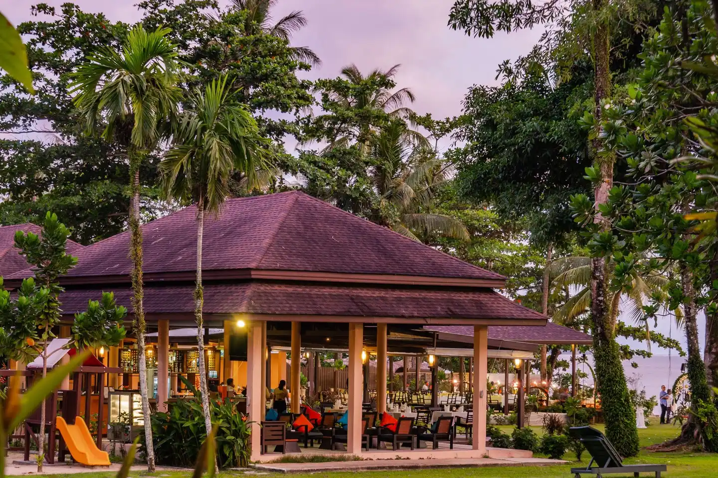 Khaolak Merlin Resort Garten