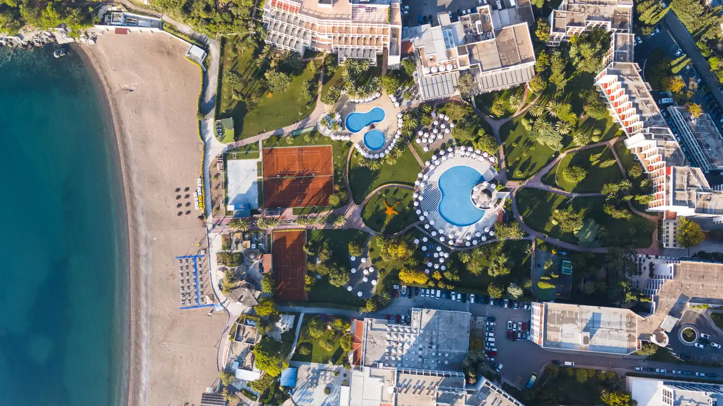 Iberostar Waves Bellevue Luftaufnahme