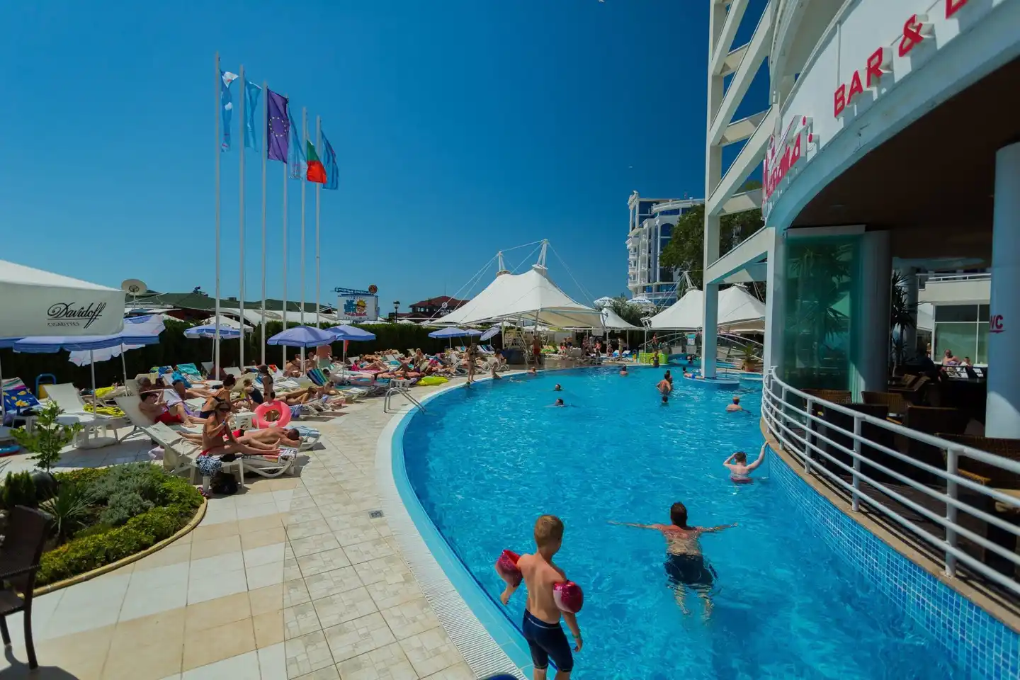 Effect Grand Victoria Hotel POOL