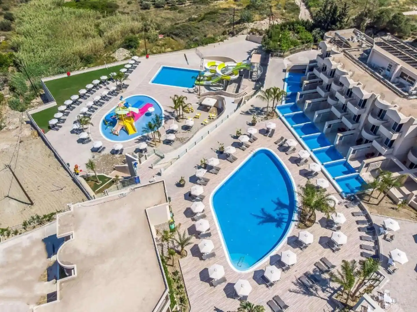 Venezia Resort Hotel Pool