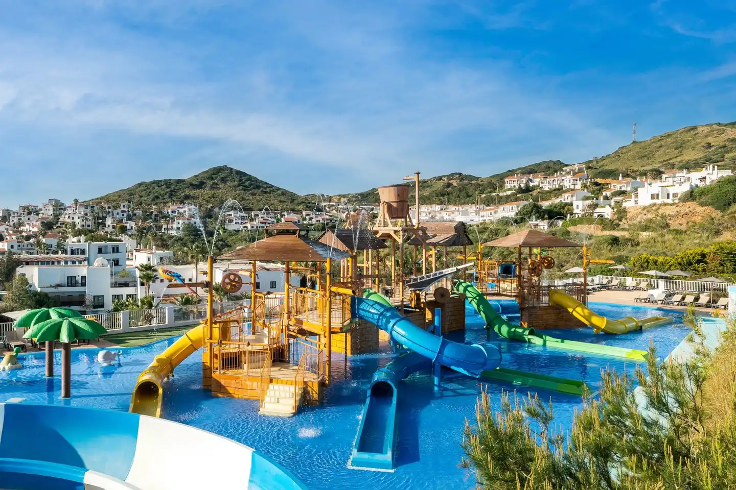 FERGUS Club Carema Splash Aussenansicht