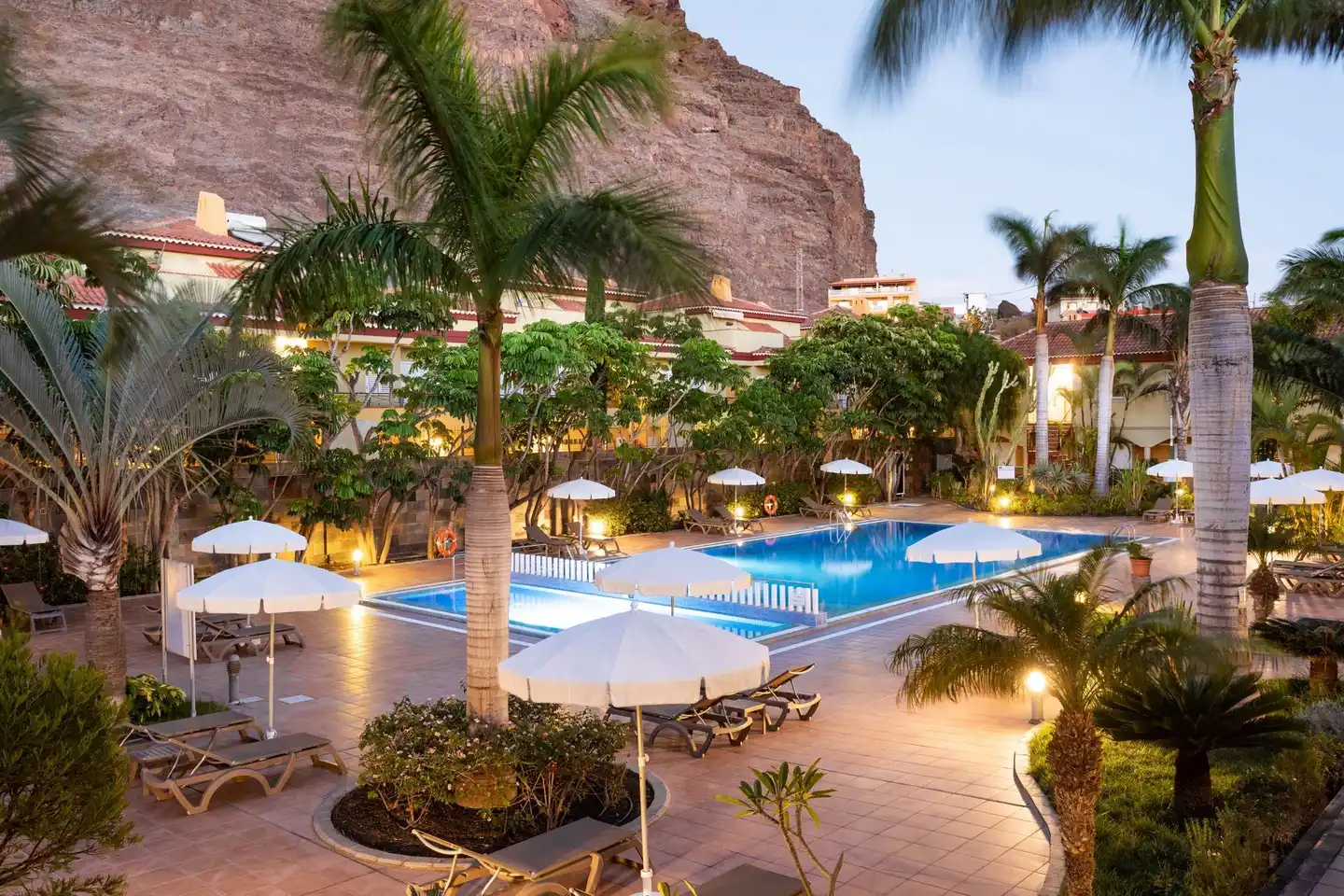 Residencial El Llano Pool