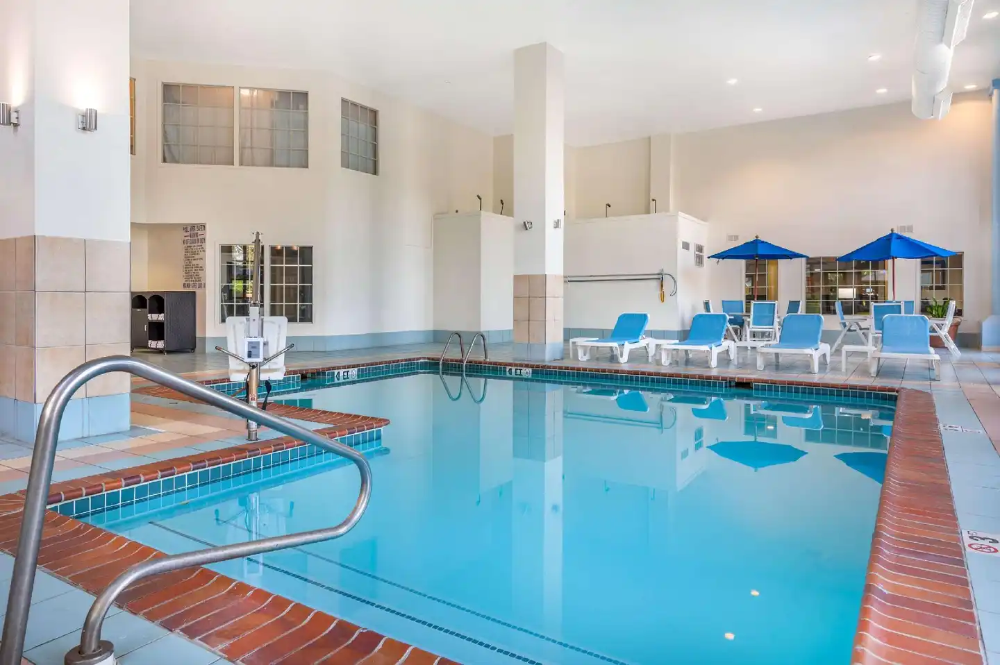 Comfort Inn Lafayette Hallenbad