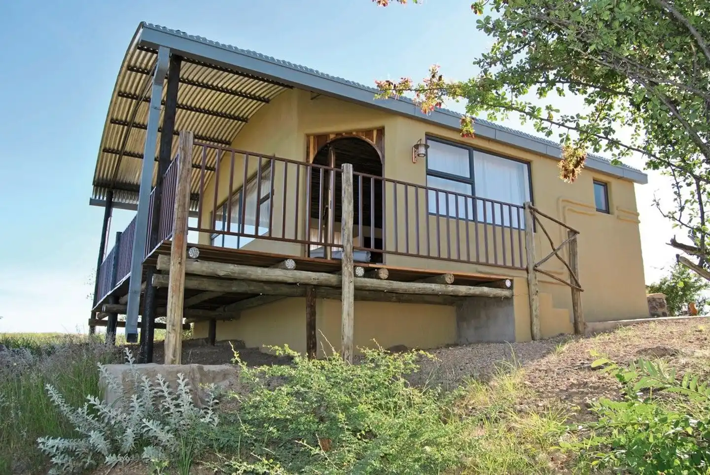 Ugab Terrace Lodge Aussenansicht