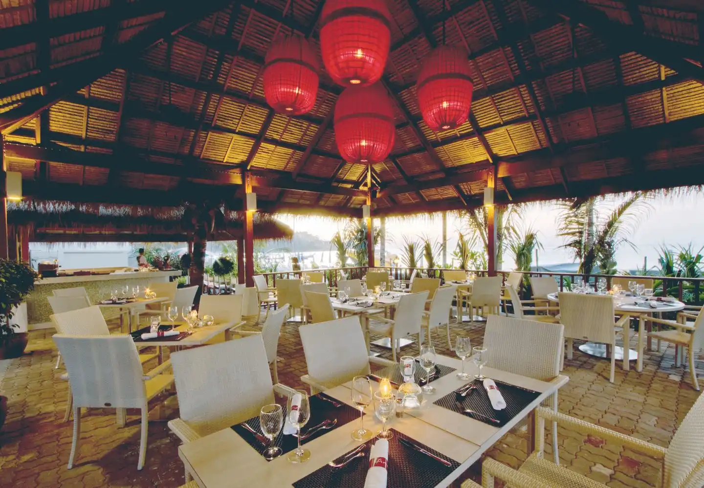 Sunwing Resort - Kamala Beach Restaurant