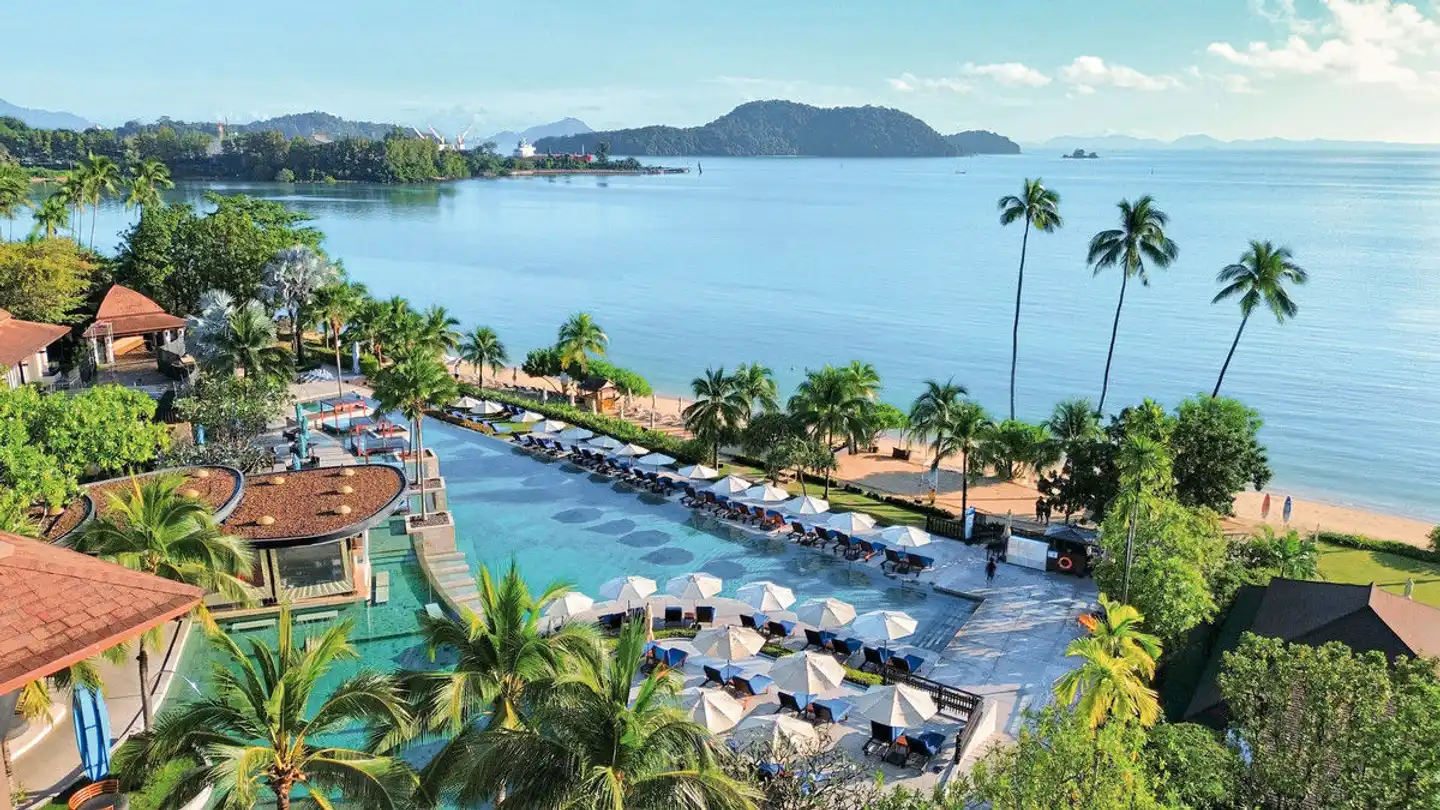 Pullman Phuket Panwa Beach Resort Pool