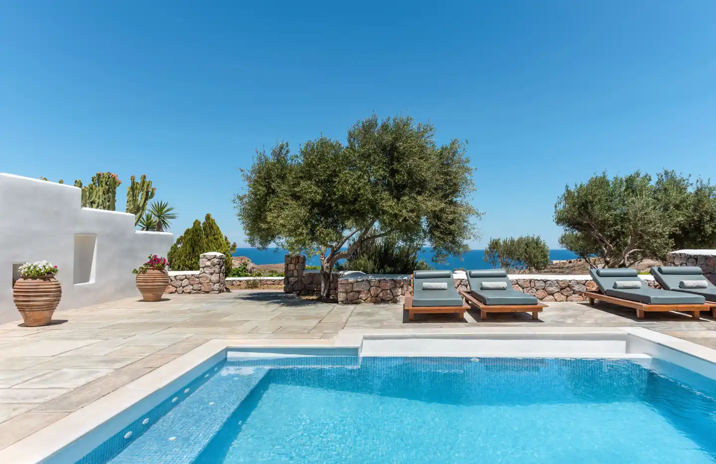 Anema Luxury Suites and Villas Pool