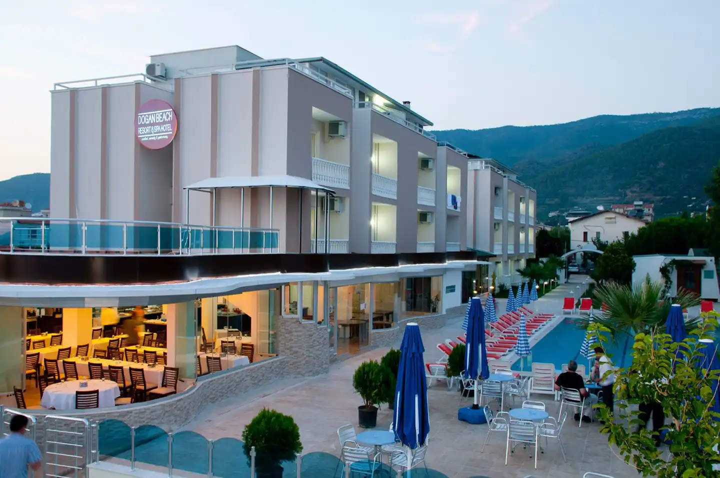 Dogan Beach Resort Aussenansicht