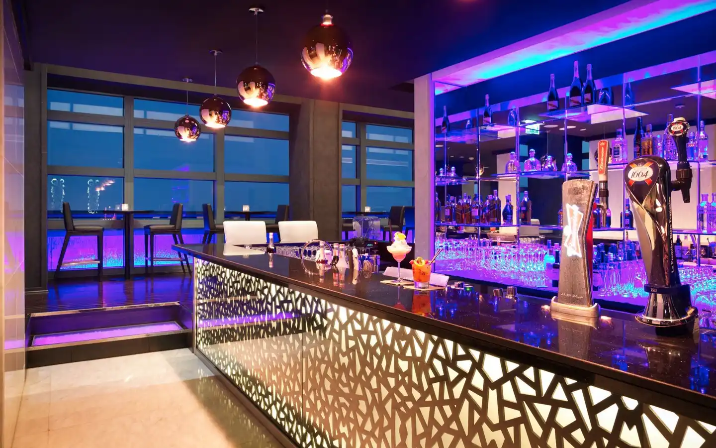 Sofitel Abu Dhabi Corniche Bar