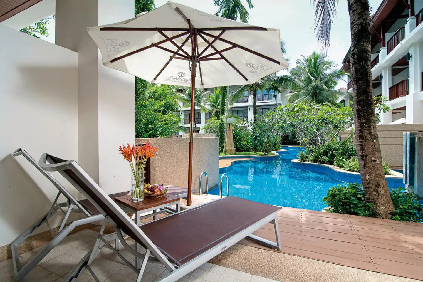 Apsara Beachfront Resort & Villa TERRACE