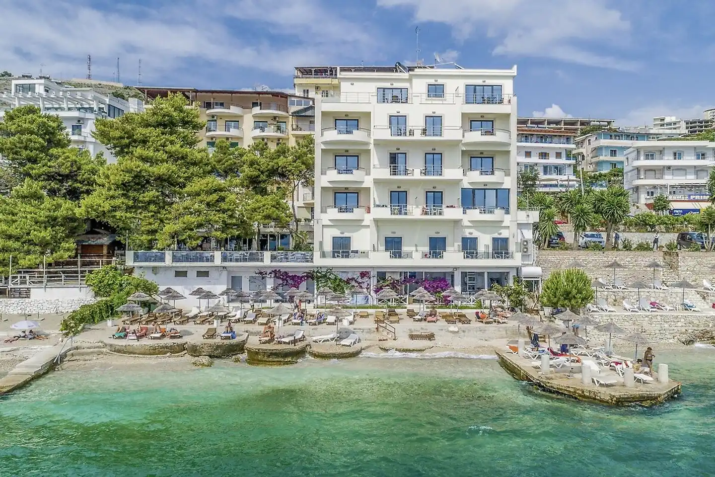 Jaroal Hotel OUTDOOR