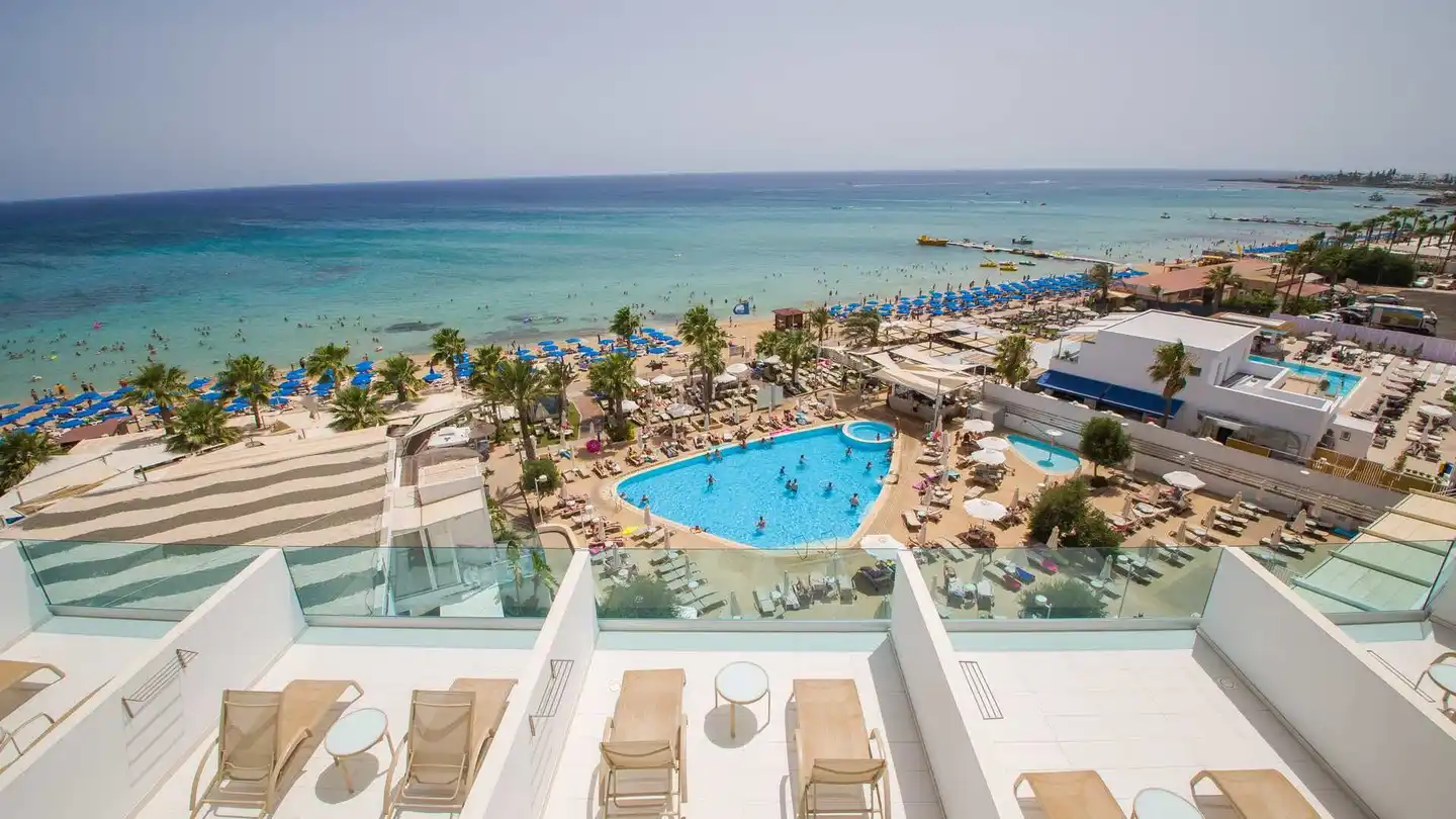 Vrissaki Beach Hotel Pool