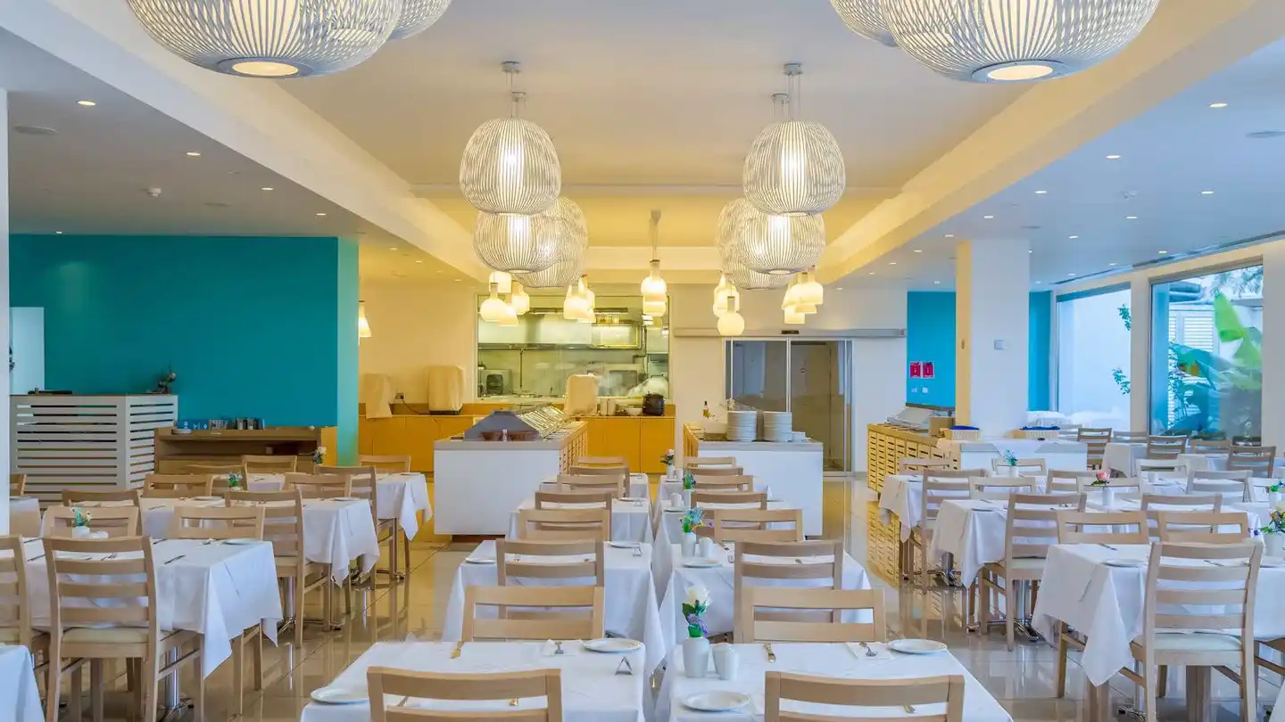 Vrissaki Beach Hotel Restaurant