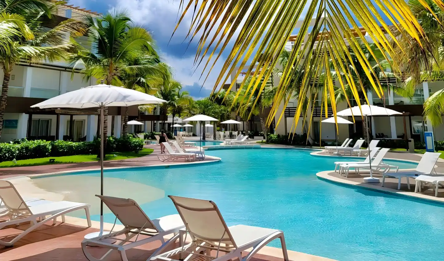 Bakour Punta Cana Suites Pool