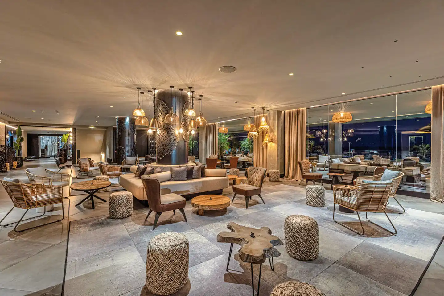 Faro, a Lopesan Collection Hotel Lobby