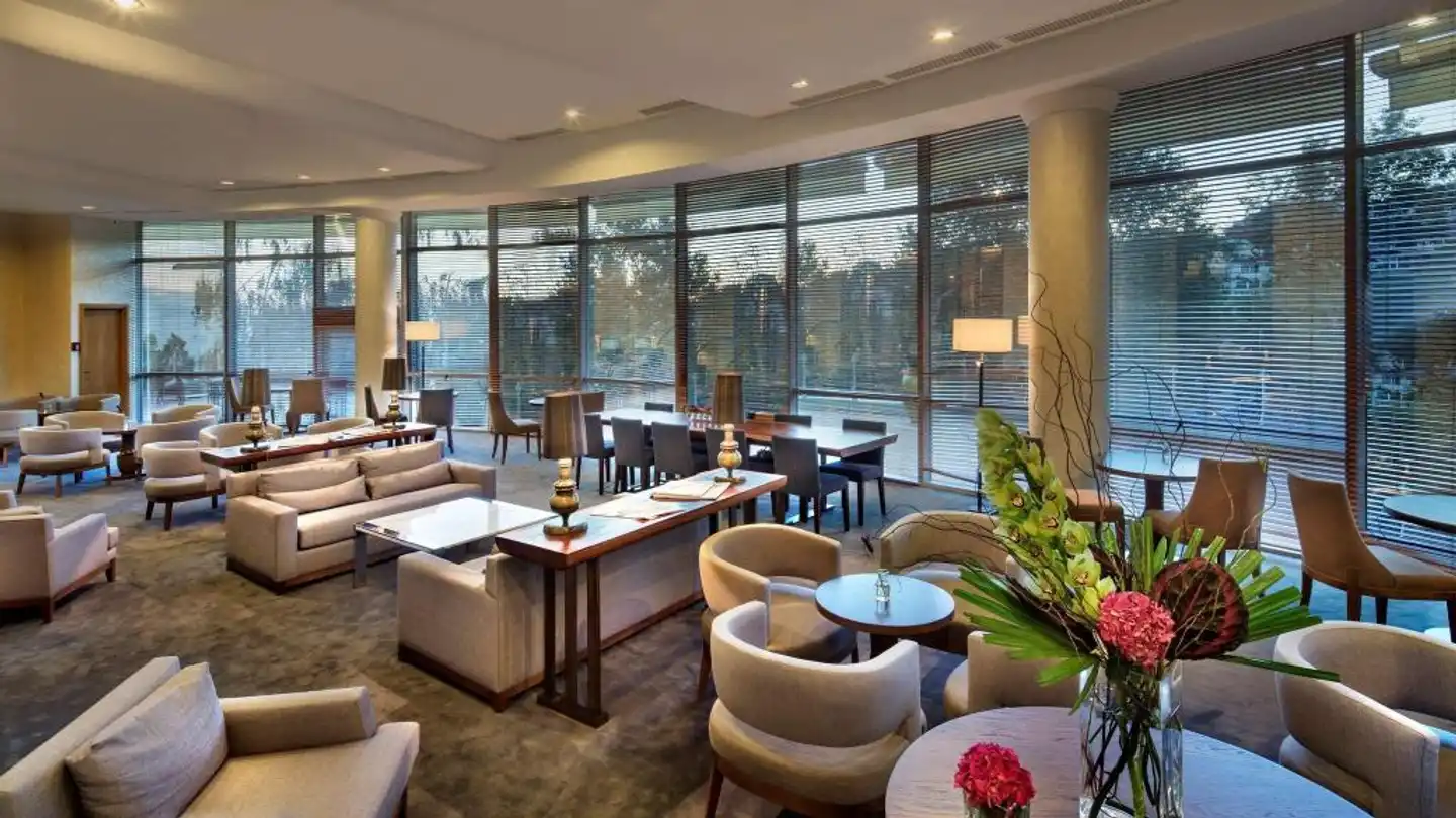 Conrad Istanbul Bosphorus Lobby