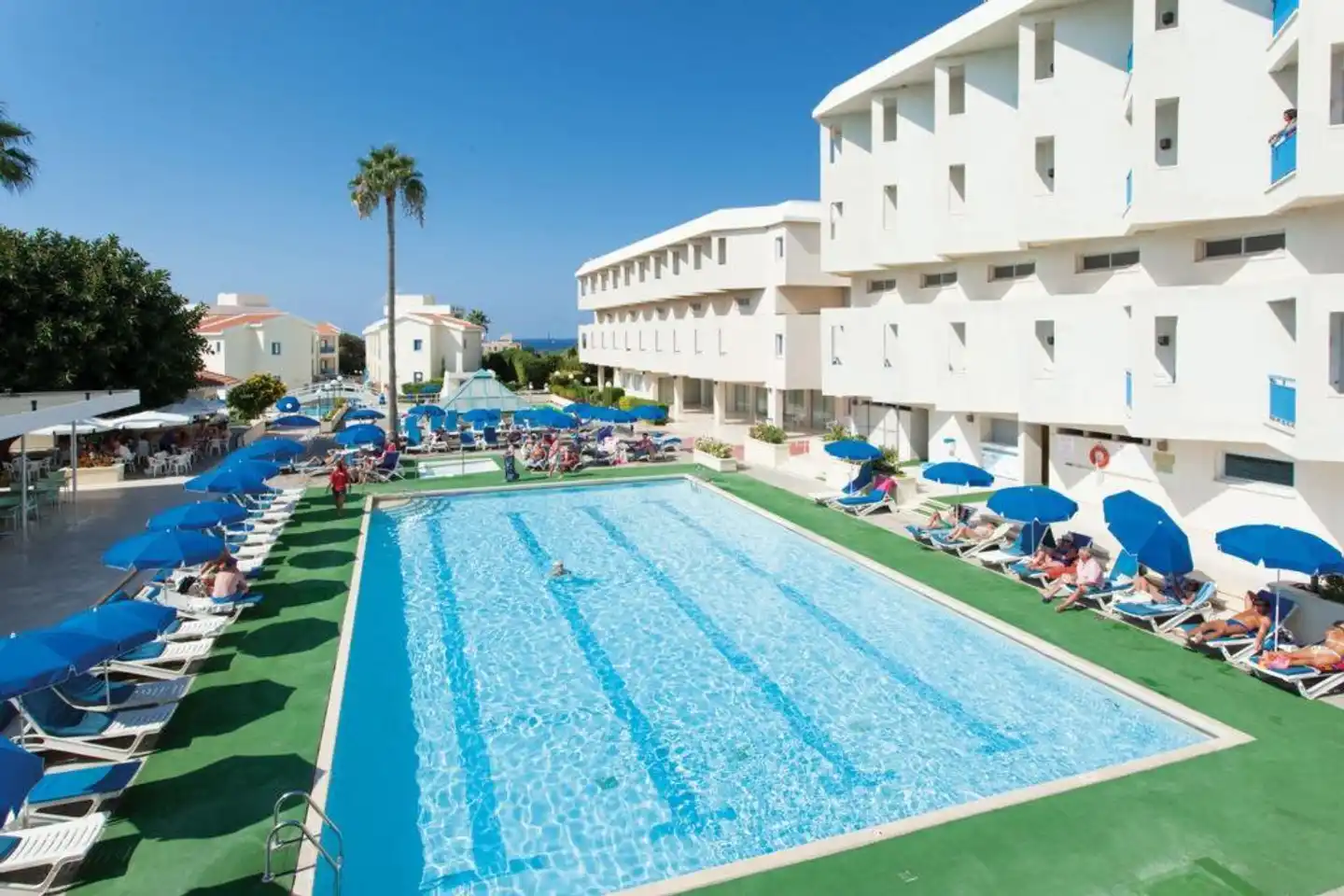 Kissos Hotel Pool