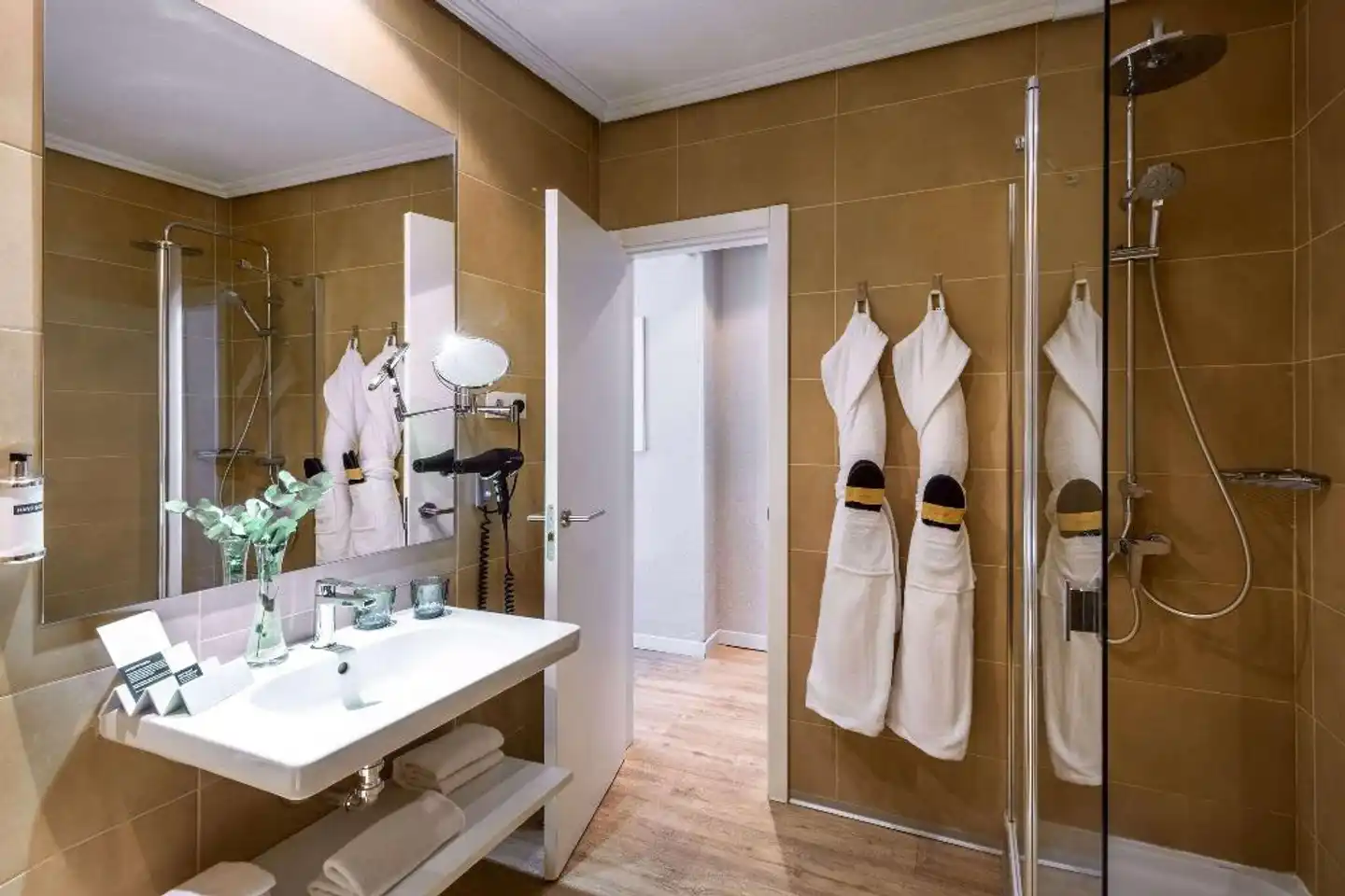 Madrid Gran Vía managed by Melia Wellness