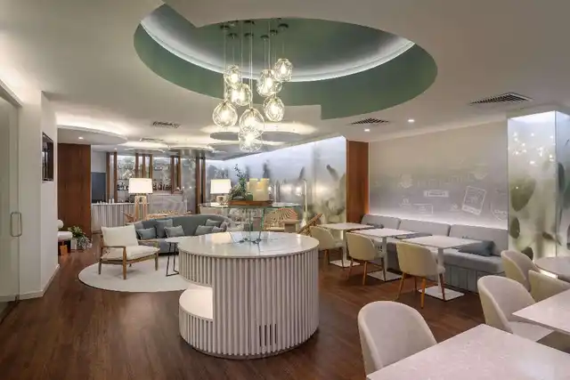Meliá Lisboa Oriente Lobby