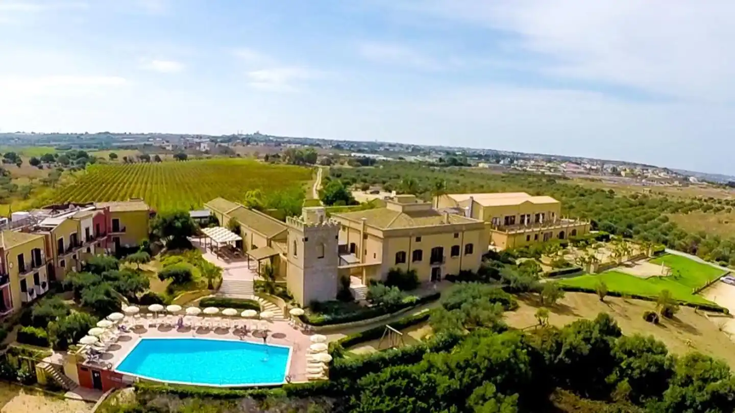 Baglio Oneto dei Principi di San Lorenzo - Luxury Wine Resort Aussenansicht