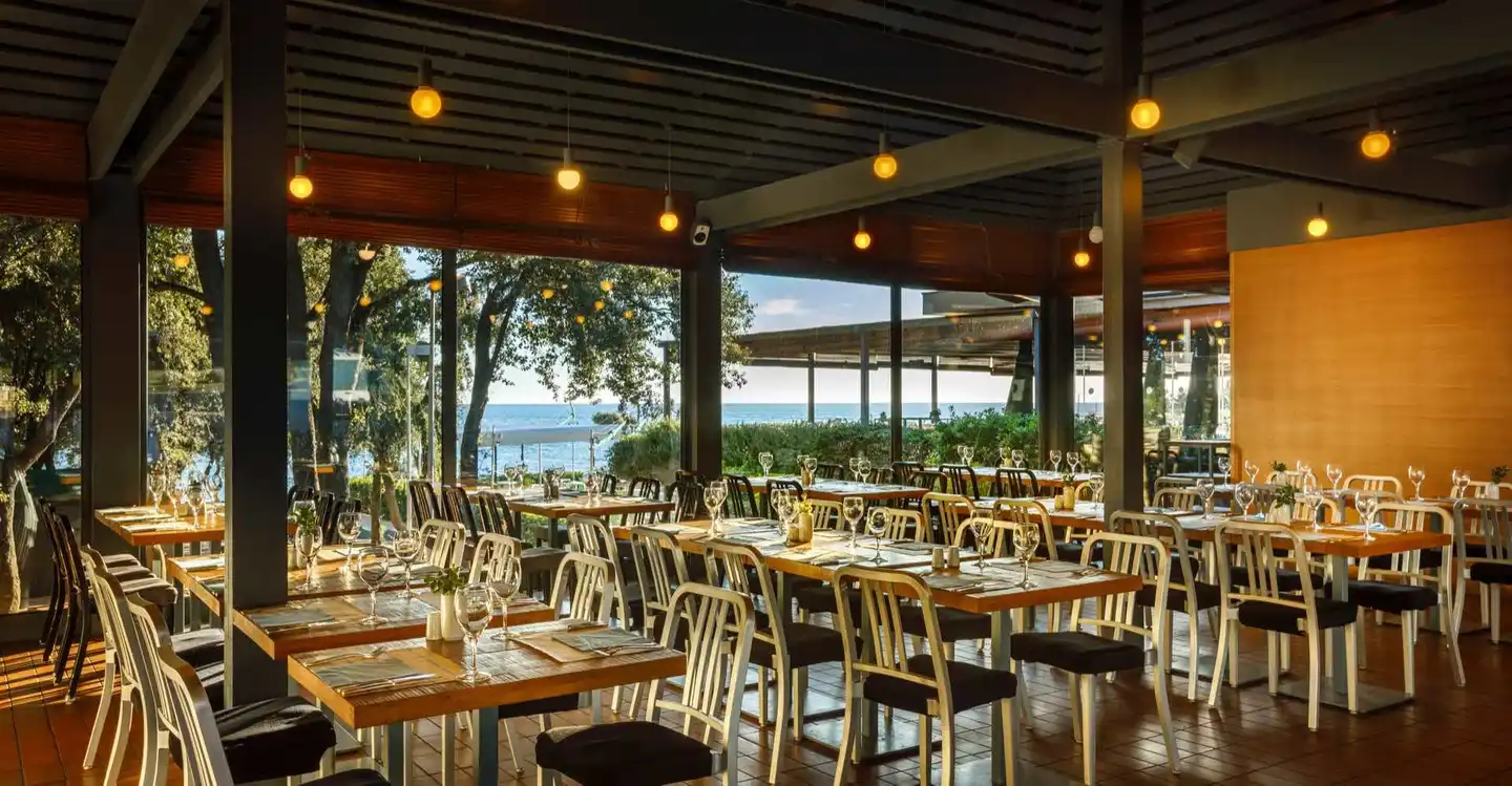 Maistra Select Amarin Resort Restaurant