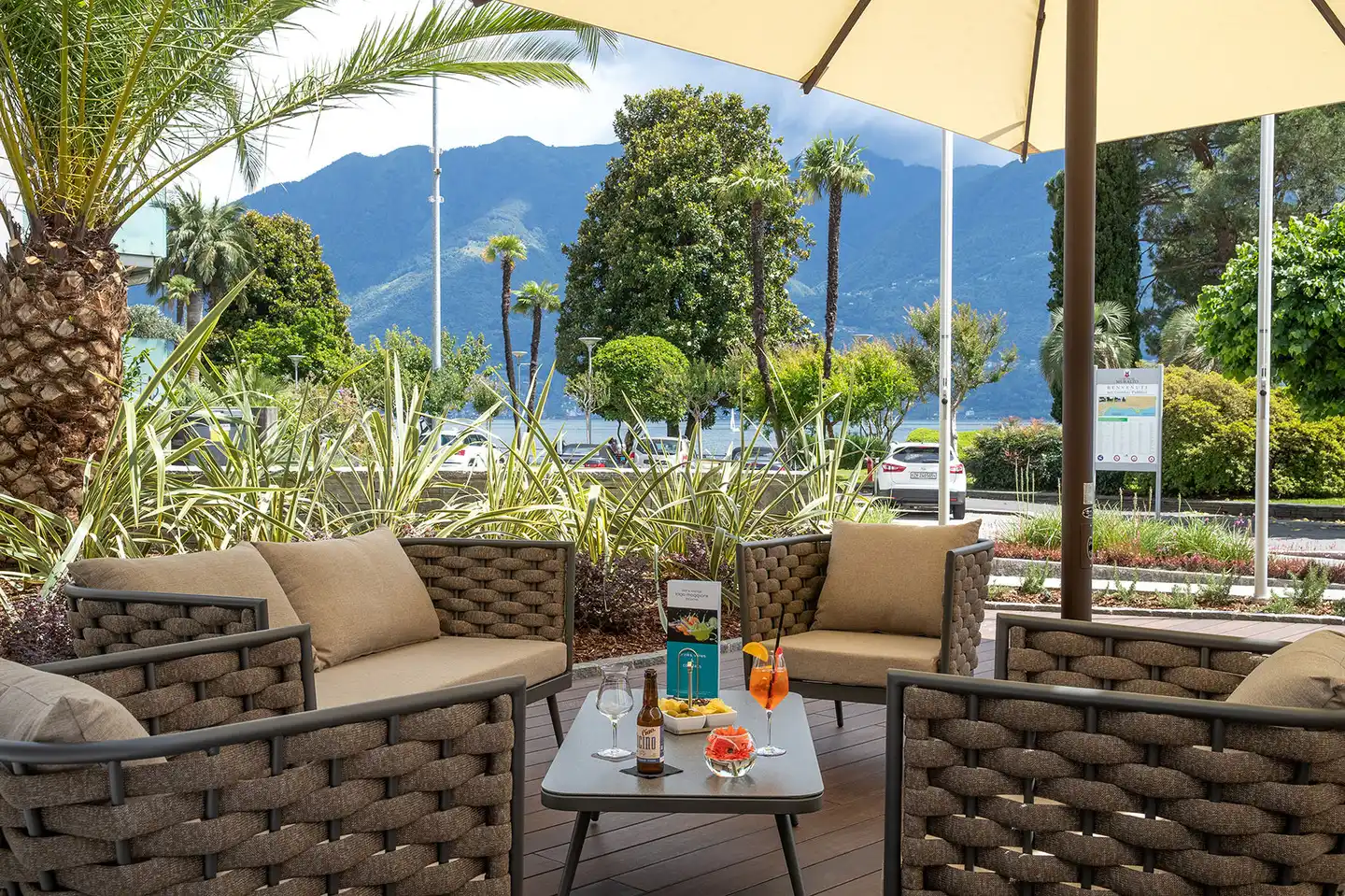 Hotel & Lounge Lago Maggiore Terrasse