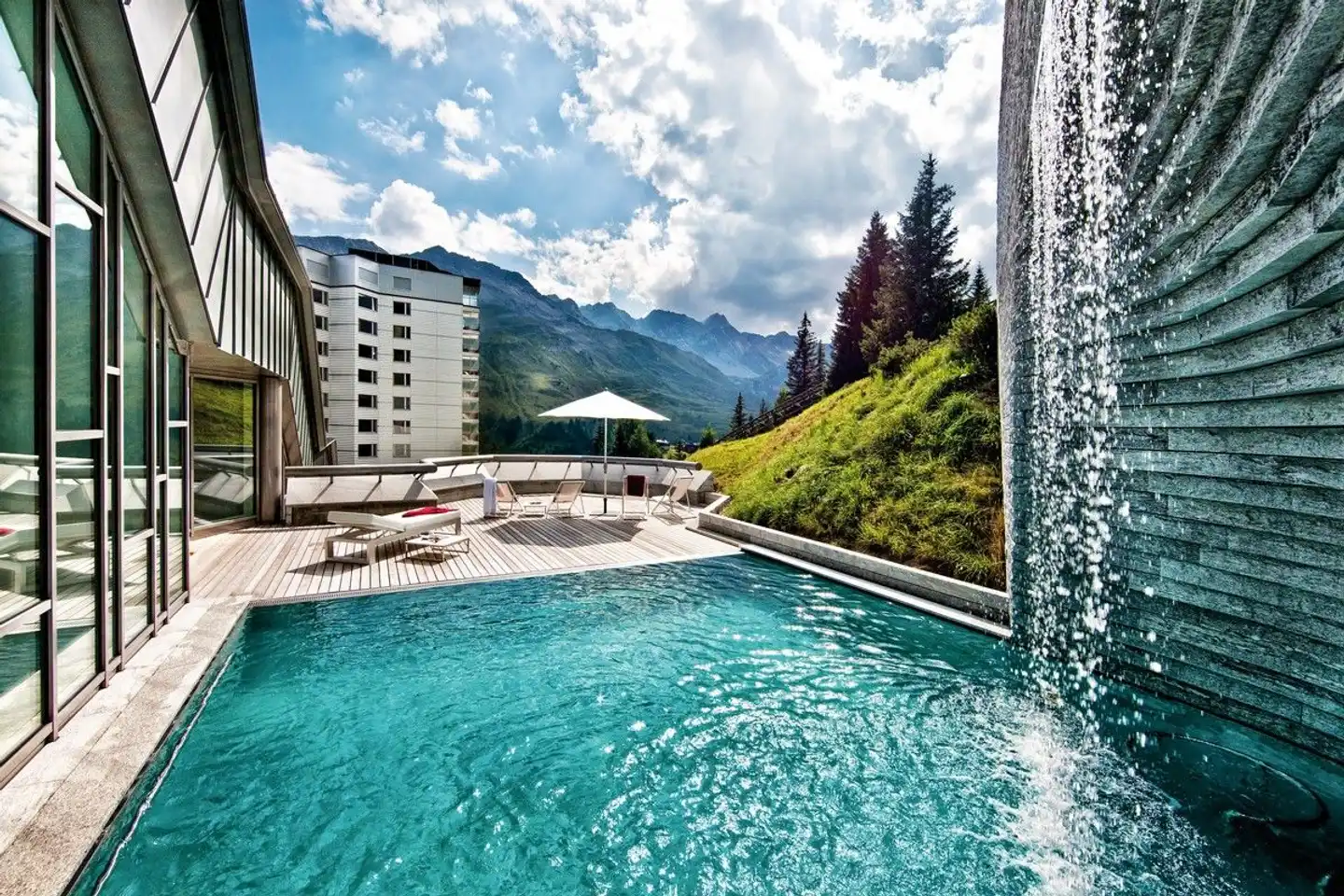 Tschuggen Grand Hotel Pool
