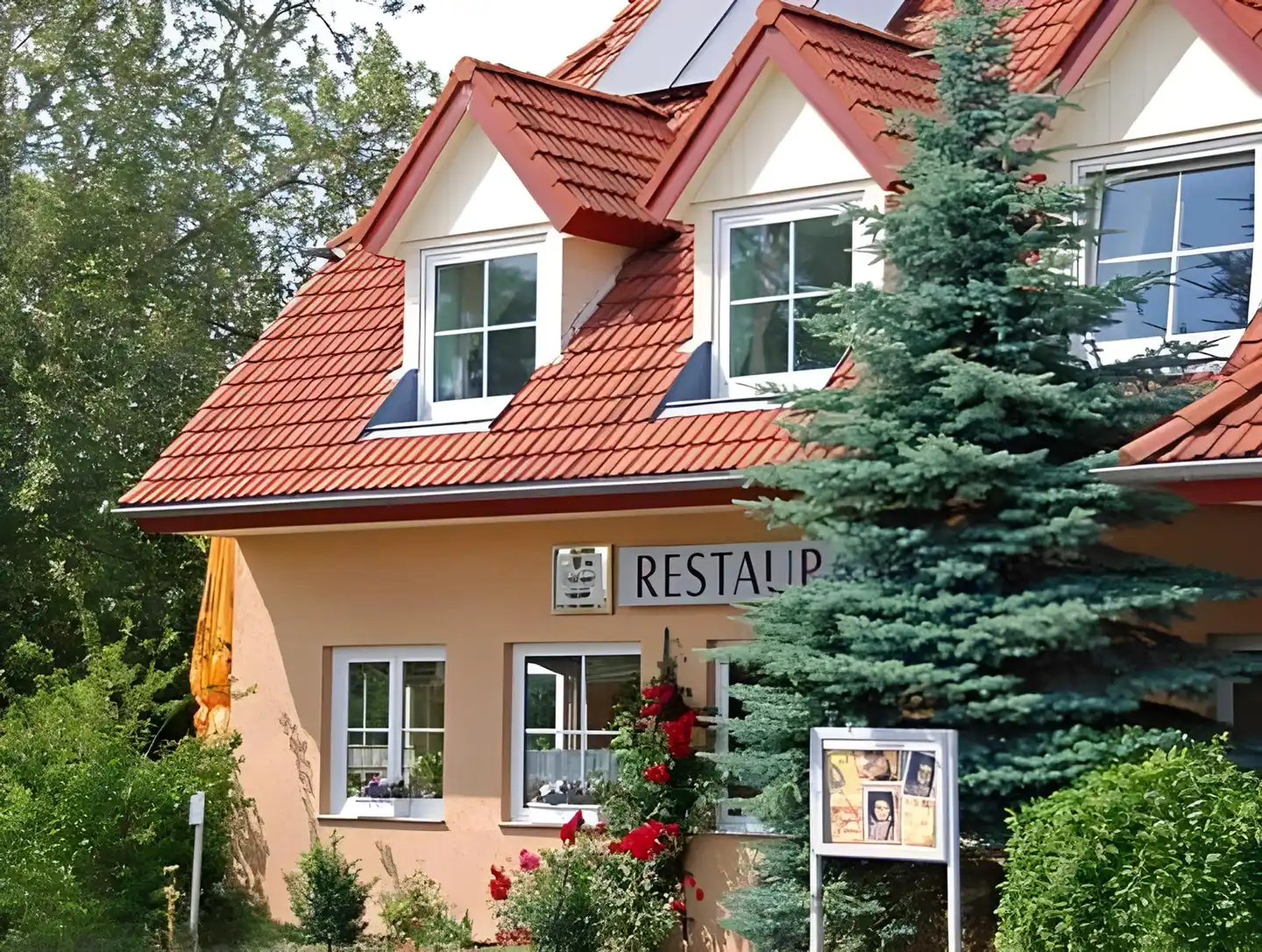 Brinckmansdorf Aussenansicht