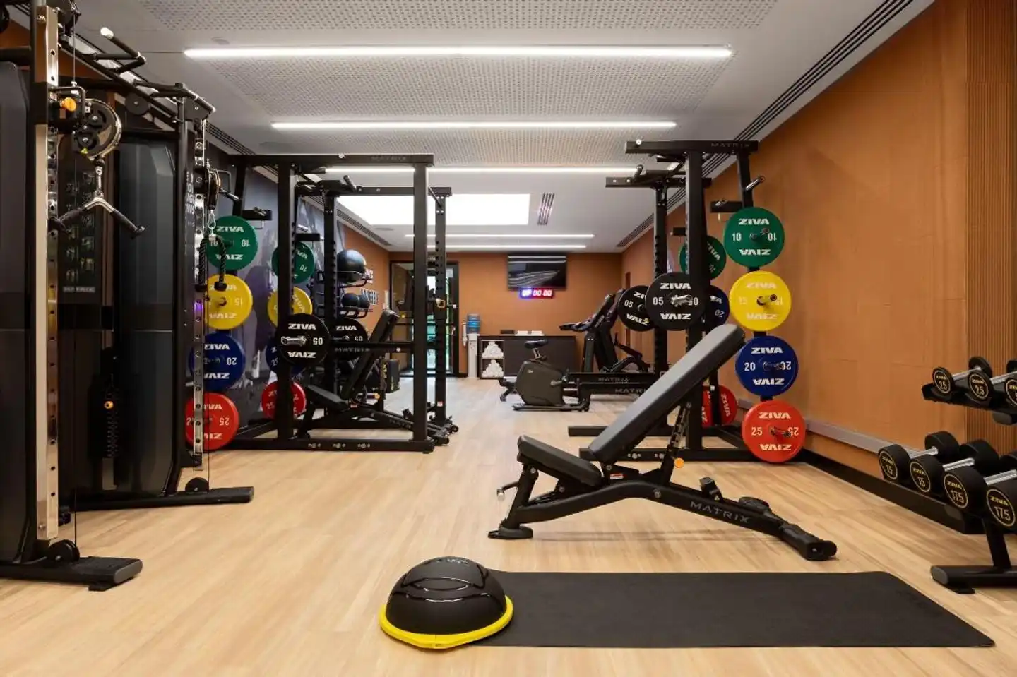 Labtwentytwo Barcelona, a Tribute Portfolio Hotel Sport und Entertainment
