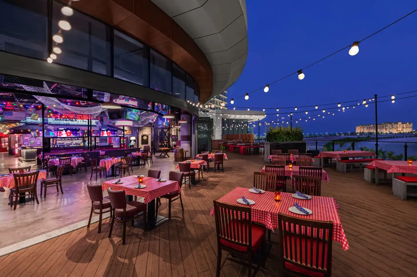 Hampton by Hilton Marjan Island Restaurant