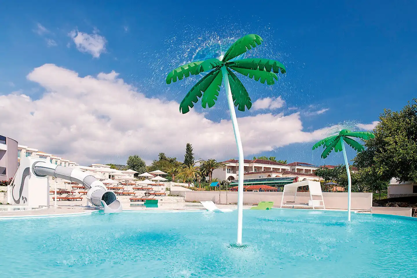 Alexandra Elegance Pool