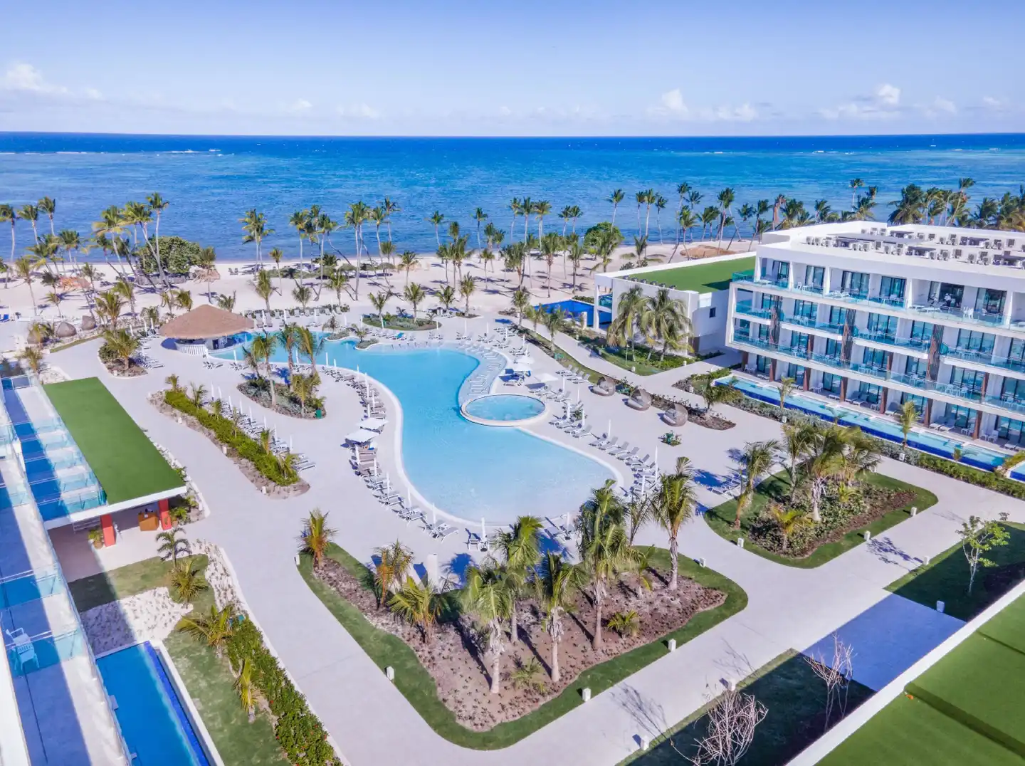 Serenade Punta Cana Beach & Spa Resort Pool