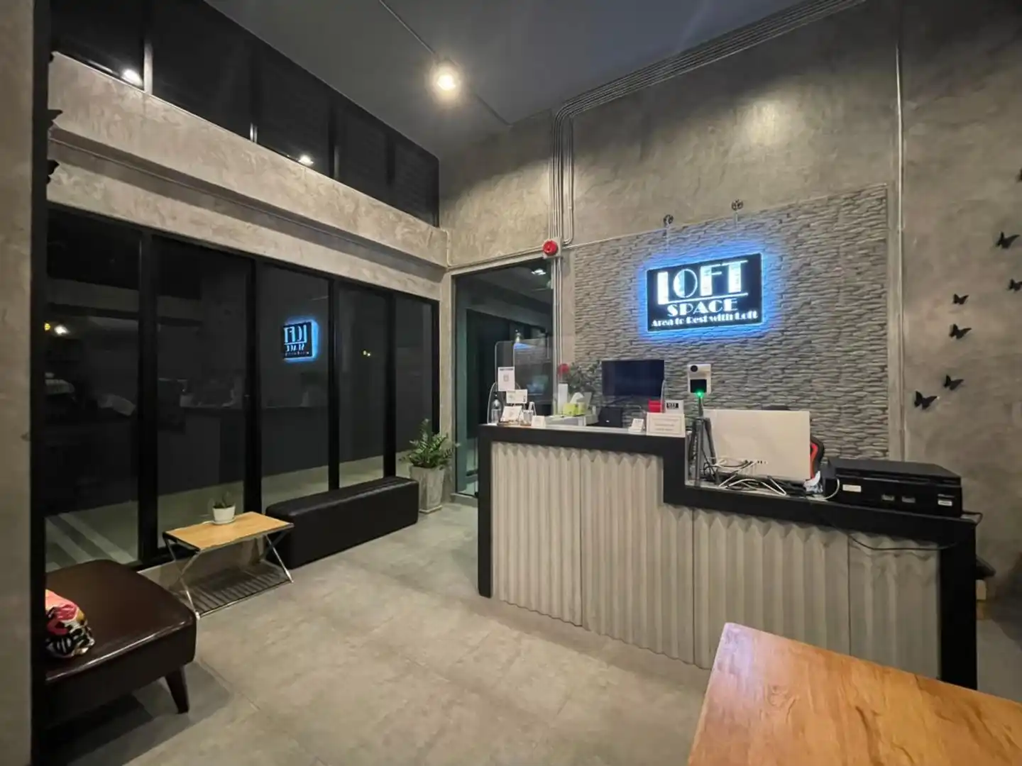 Loft Space Hotel Lobby