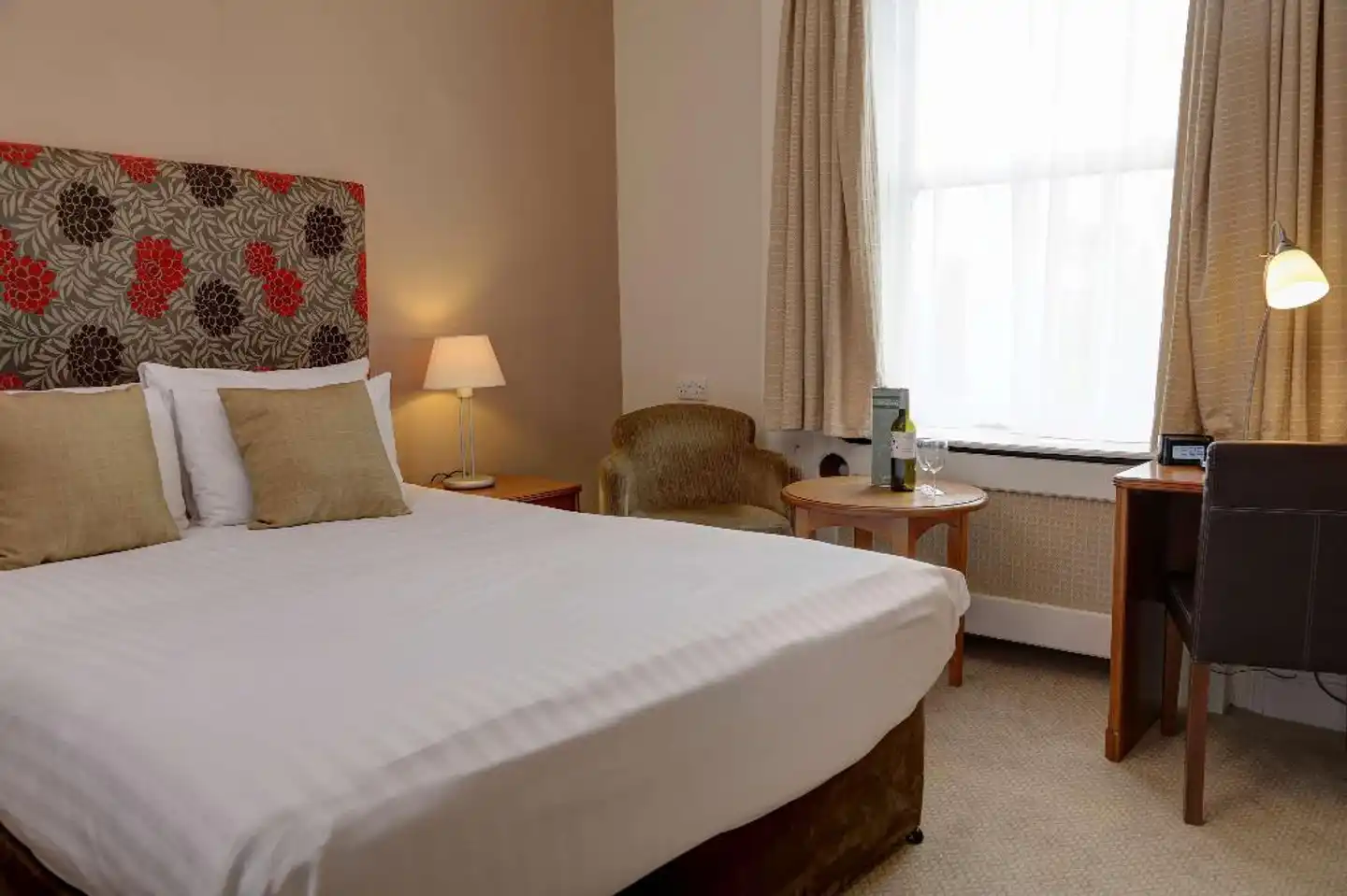 Best Western Plus Philadelphia Airport South - at Widener University Wohnbeispiel