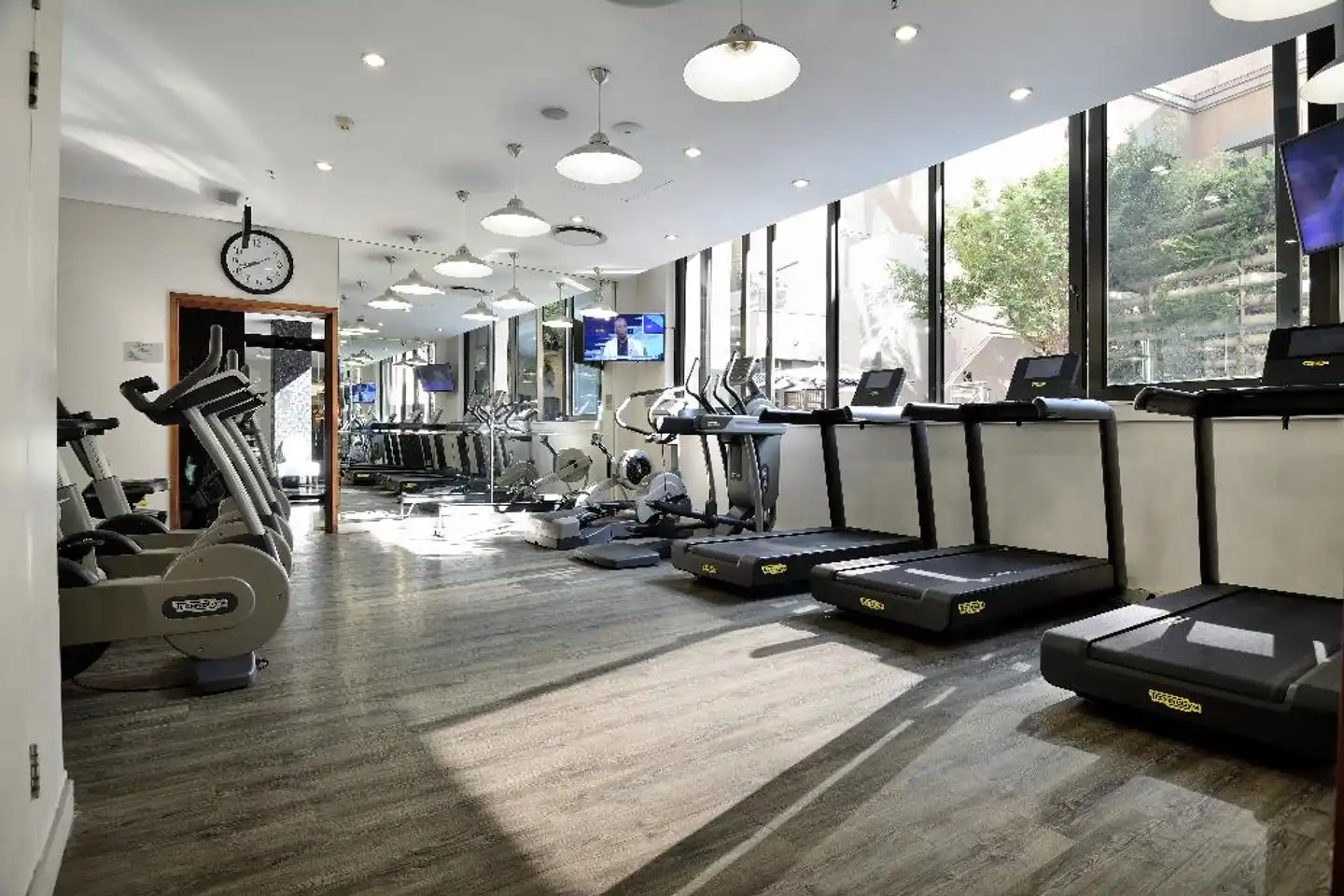 DaVinci Hotel and Suites Sport und Entertainment