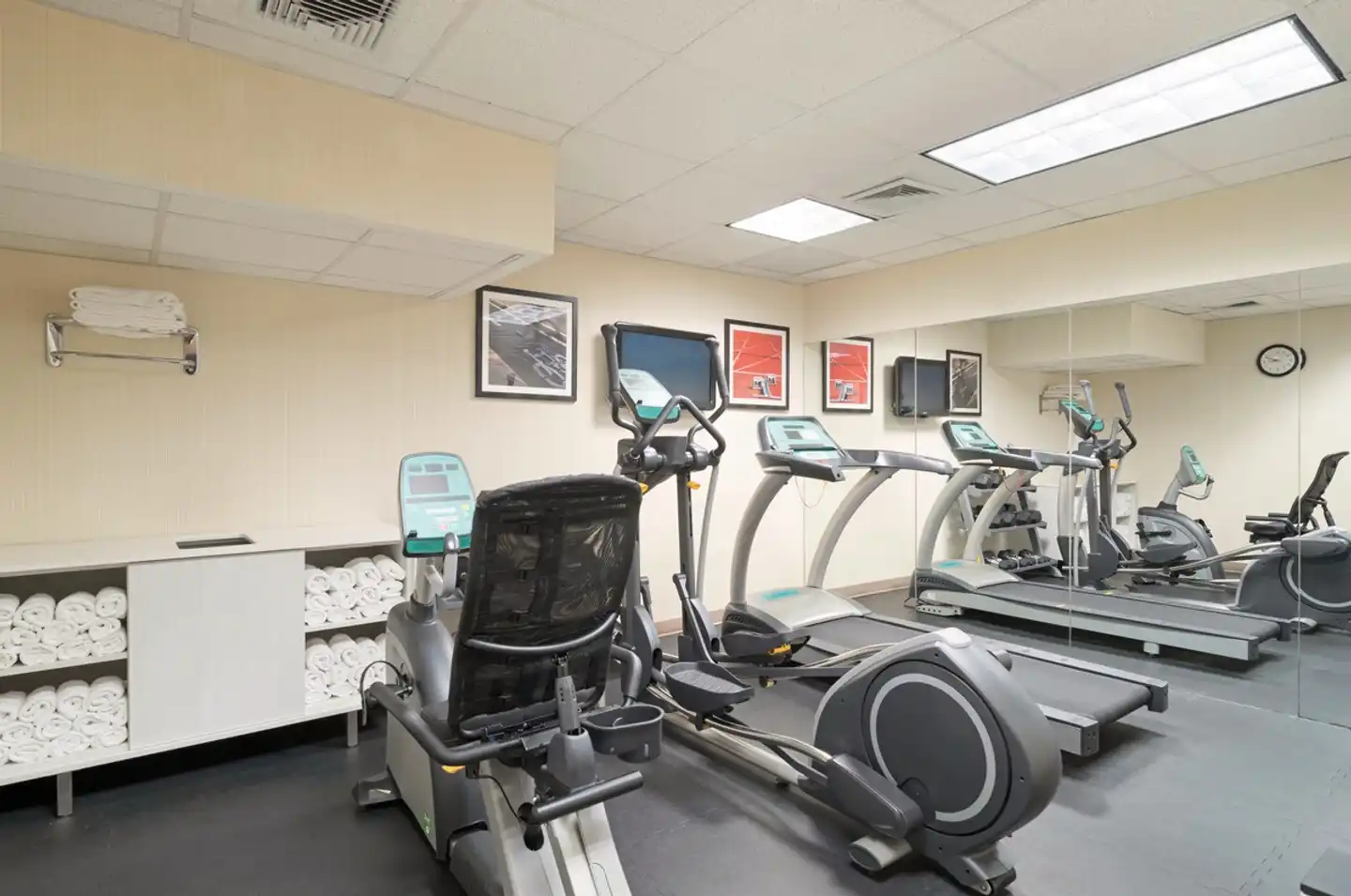 Holiday Inn Express New York City-Wall Street Sport und Entertainment
