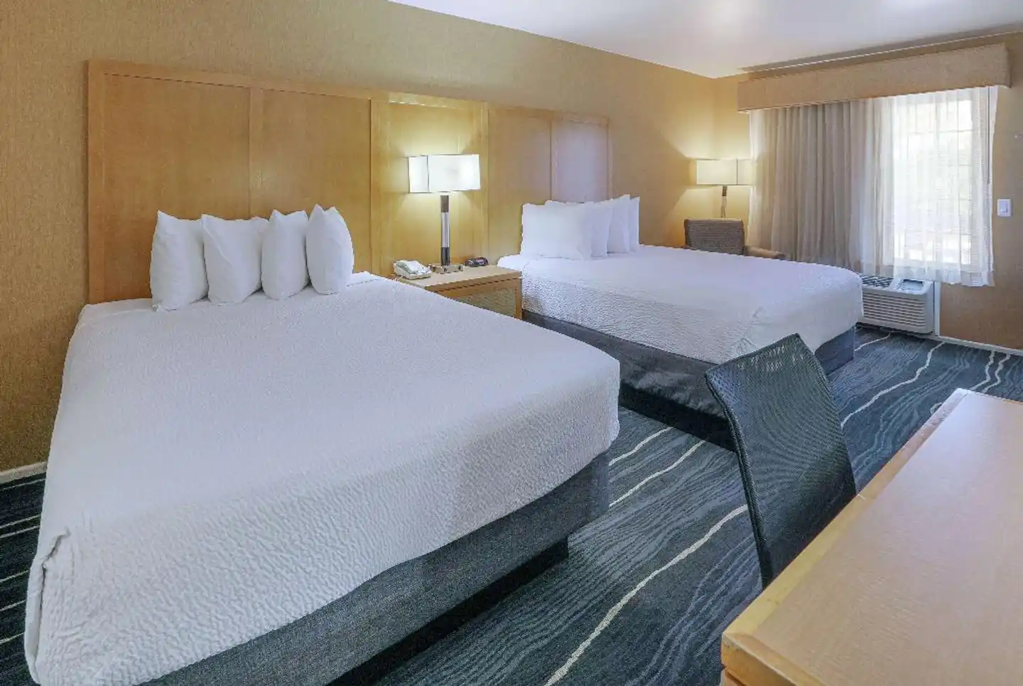 Ramada by Wyndham Costa Mesa/Newport Beach Wohnbeispiel