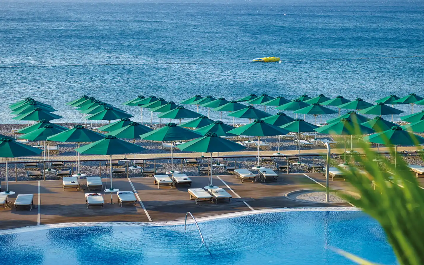 Esperos Mare Pool