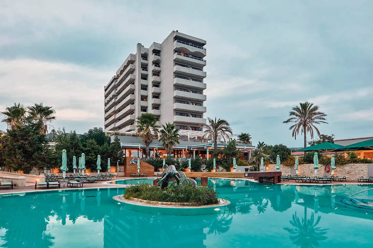 Esperos Mare Pool