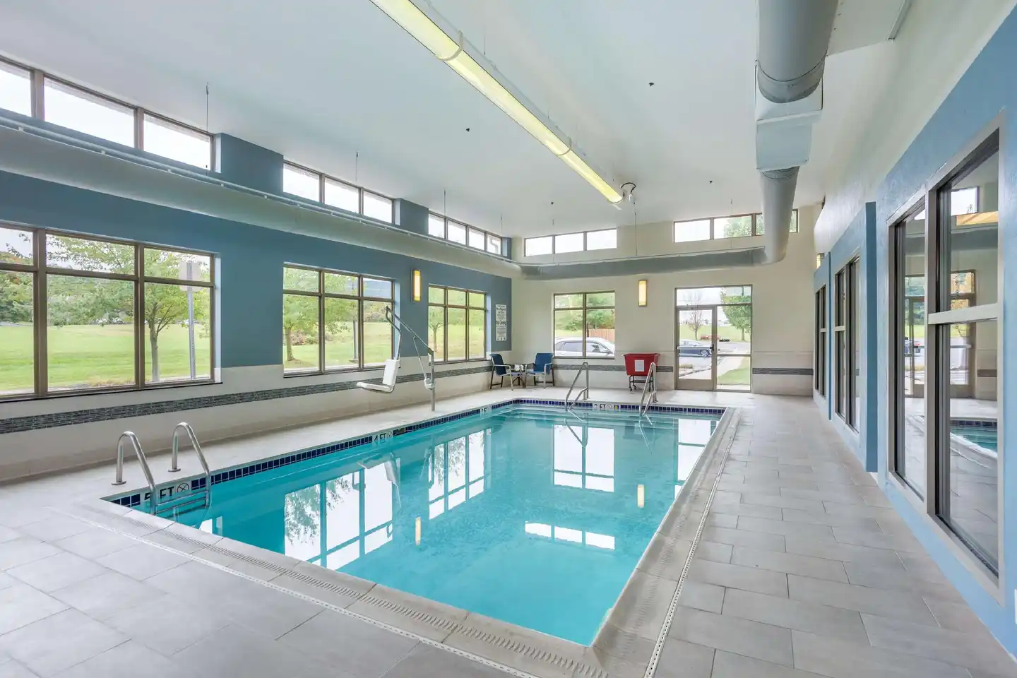 Best Western PLUS University Park Inn & Suites Hallenbad