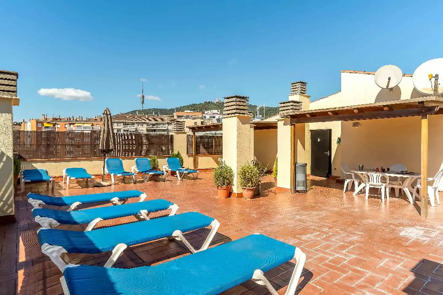 Aparthotel Bertrán Terrasse