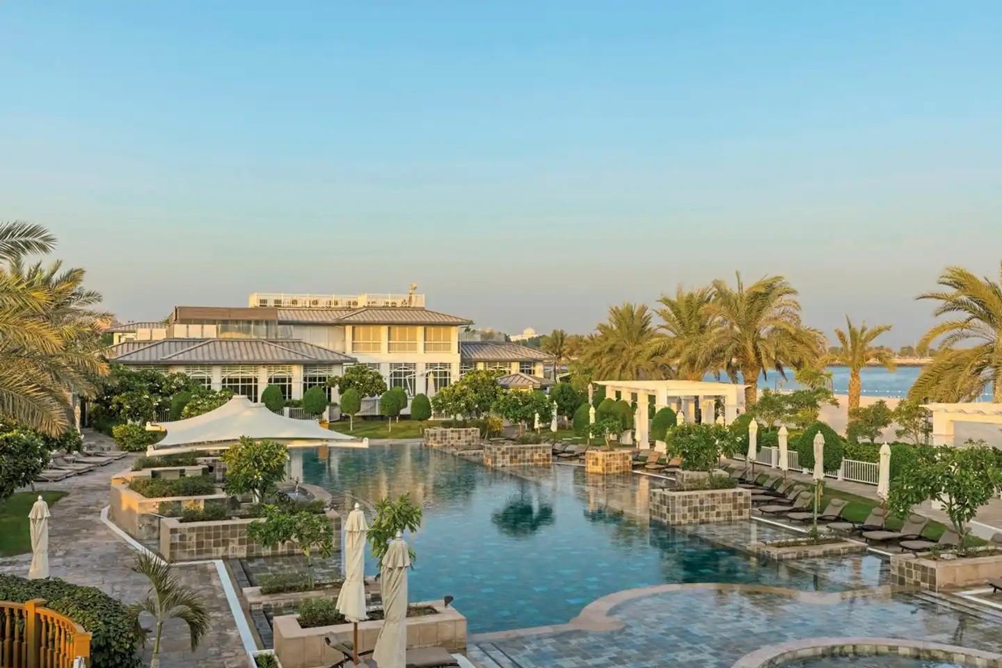 The St. Regis Abu Dhabi Pool
