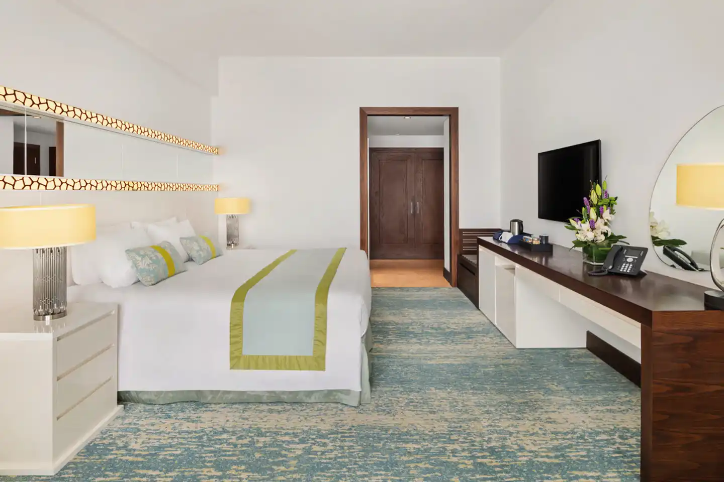 JA Ocean View Hotel Wohnbeispiel